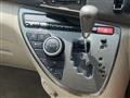 2009 Toyota Isis
