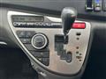 2007 Toyota Isis