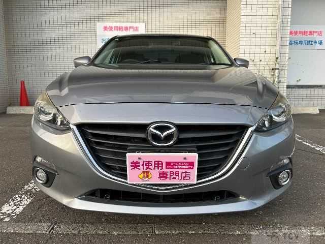 2015 Mazda Axela