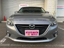 2015 Mazda Axela