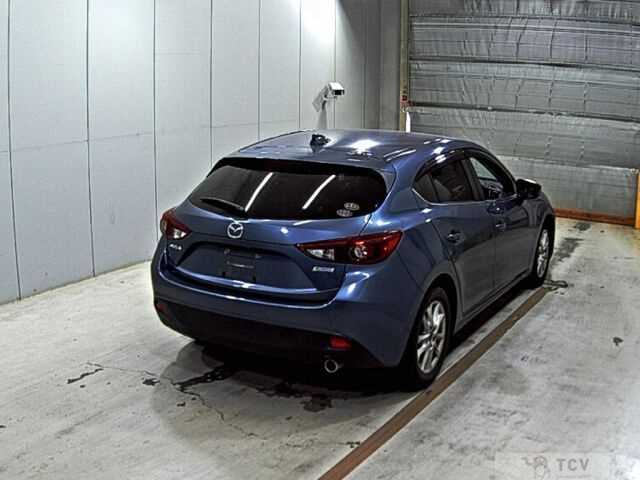 2015 Mazda Axela Sport
