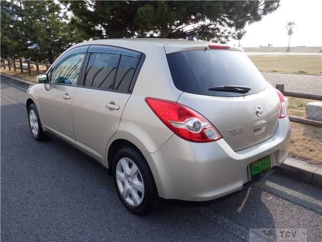 2012 Nissan Tiida