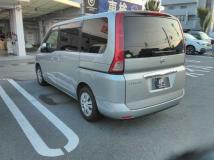 2010 Nissan Serena
