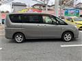 2012 Nissan Serena