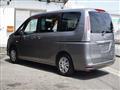 2011 Nissan Serena