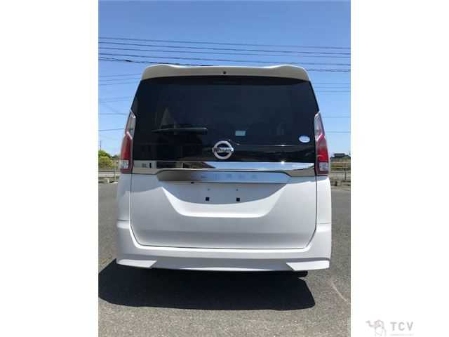 2018 Nissan Serena