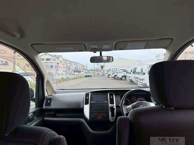 2008 Nissan Serena