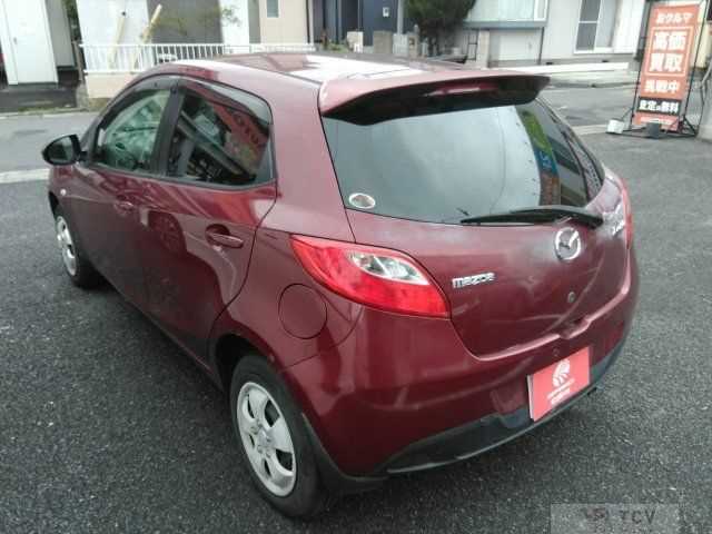 2012 Mazda Demio
