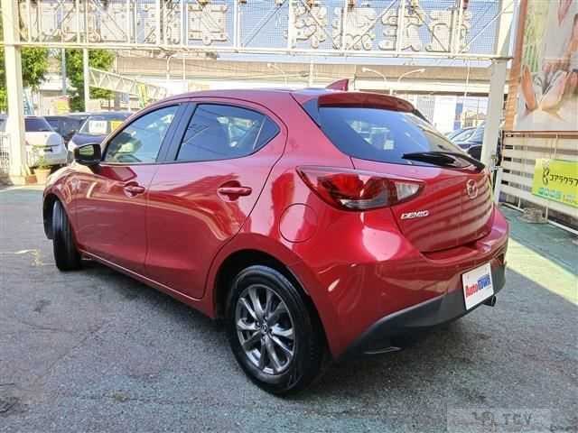 2017 Mazda Demio