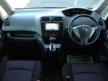 2011 Nissan Serena