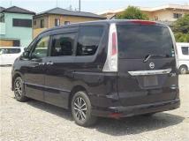 2013 Nissan Serena
