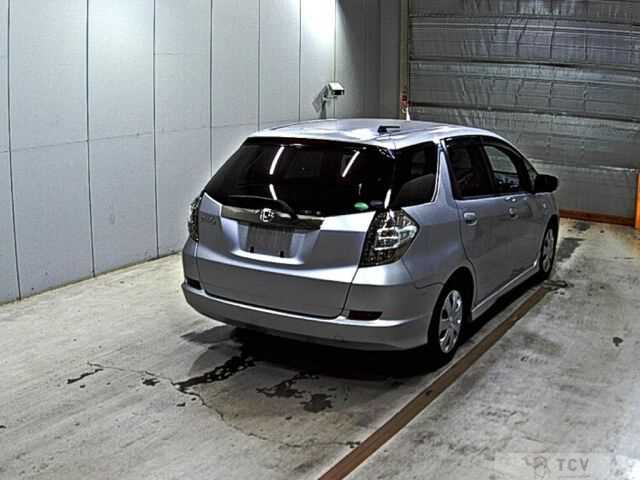 2013 Honda Fit shuttle