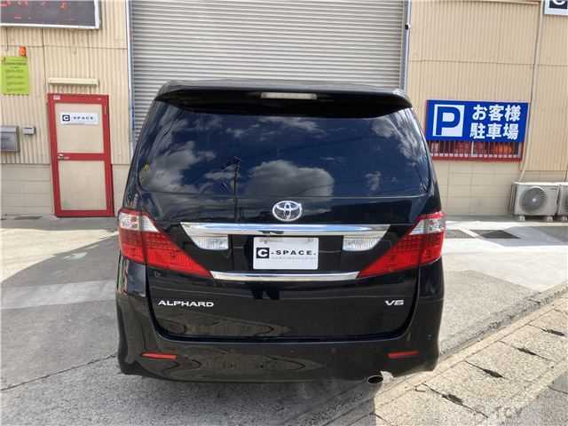 2010 Toyota Alphard