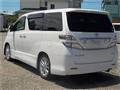 2010 Toyota Vellfire