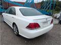 2004 Toyota Crown