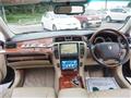 2004 Toyota Crown Royal Series