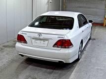 2004 Toyota Crown