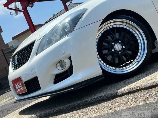 2009 Toyota Crown