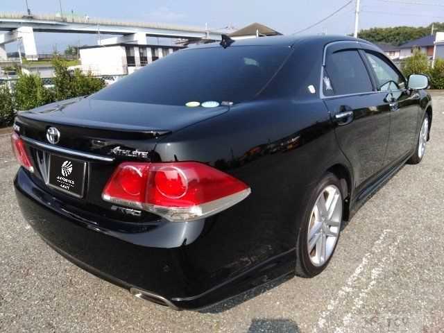 2010 Toyota Crown Athlete Series