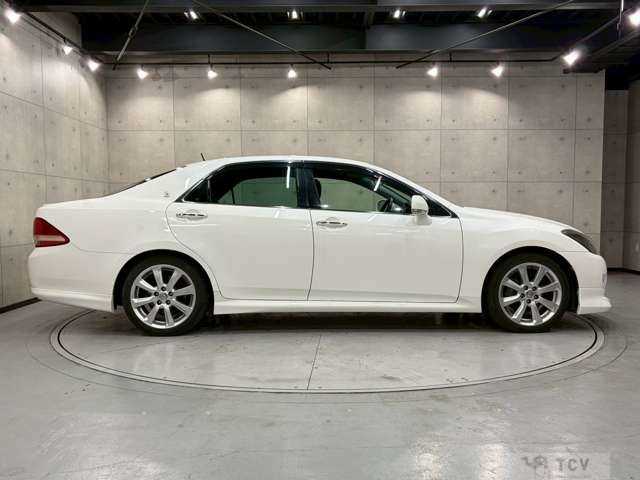 2009 Toyota Crown Athlete Series
