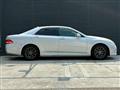 2011 Toyota Crown Royal Series