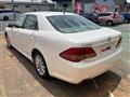 2009 Toyota Crown