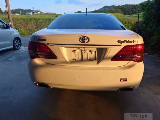 2008 Toyota Crown