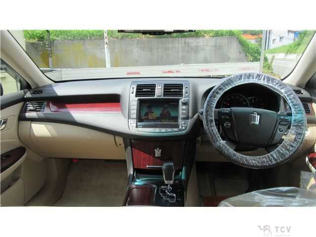 2008 Toyota Crown