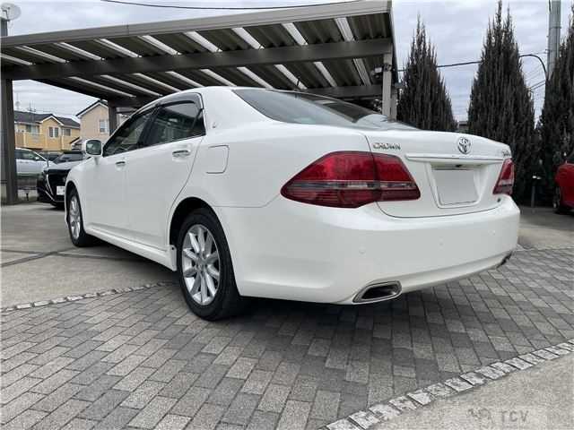 2009 Toyota Crown
