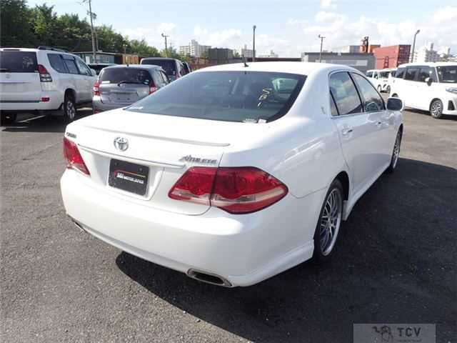 2009 Toyota Crown