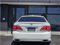 2012 Toyota Crown