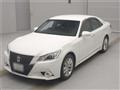 2015 Toyota Crown