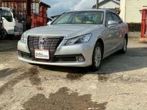 2014 Toyota Crown Royal Series