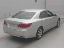 2013 Toyota Crown