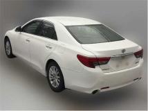2013 Toyota Mark X