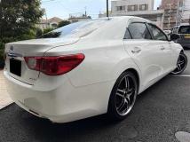 2012 Toyota Mark X