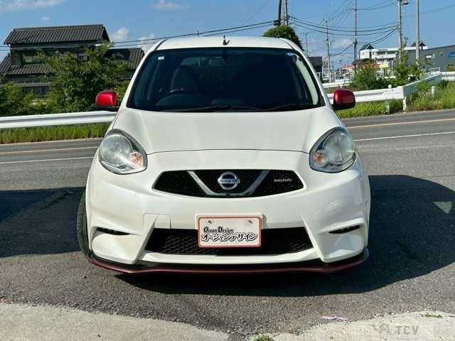 2017 Nissan March