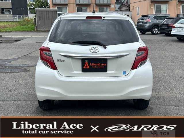2015 Toyota Vitz