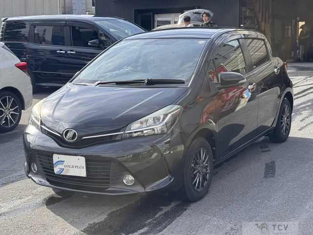 2016 Toyota Vitz