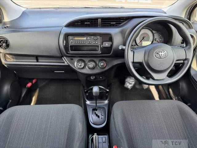 2017 Toyota Vitz