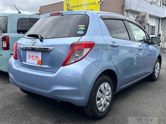 2013 Toyota Vitz