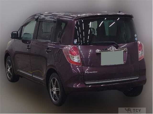 2010 Toyota Ractis
