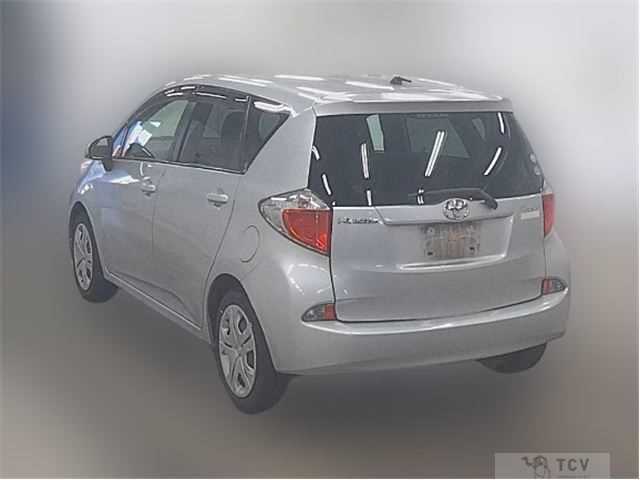 2013 Toyota Ractis