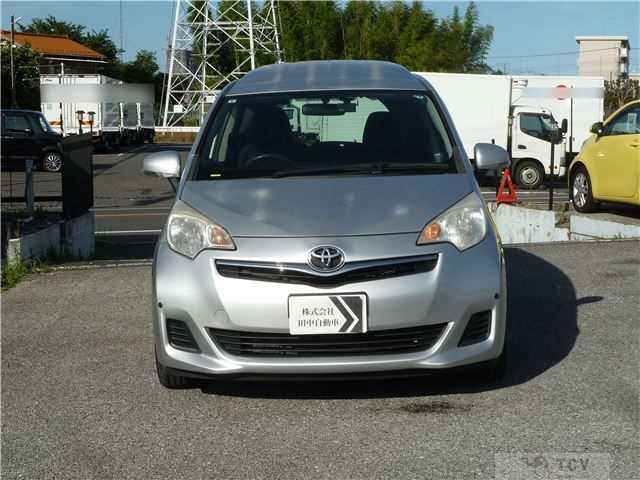 2013 Toyota Ractis