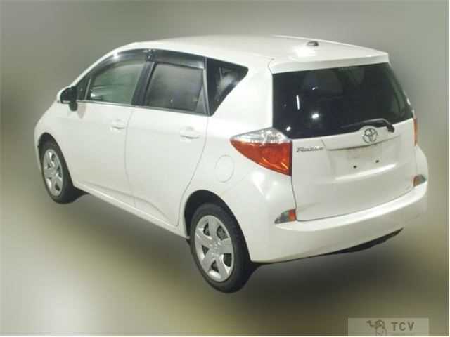 2011 Toyota Ractis