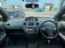 2012 Toyota Sienta