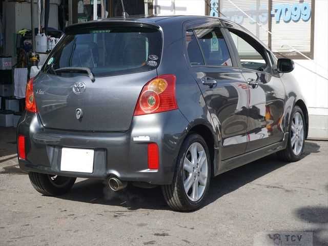 2009 Toyota Vitz