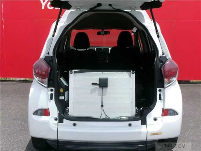 2016 Toyota Ractis