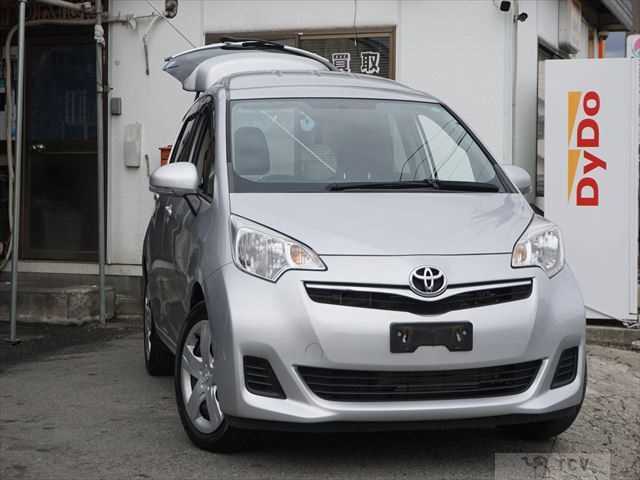 2013 Toyota Ractis