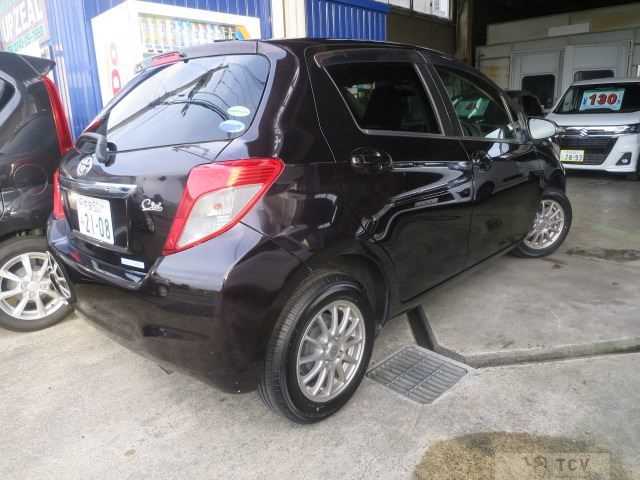 2013 Toyota Vitz